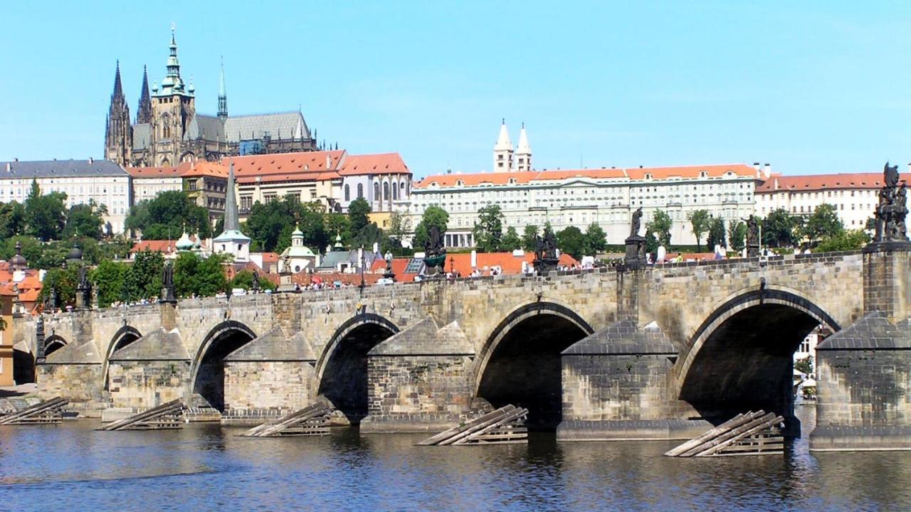 Apartment Vltava Prague Exterior photo